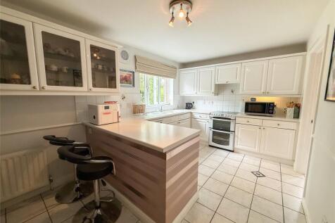 Breakfasting Kitchen