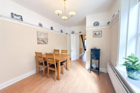 Breakfasting Room