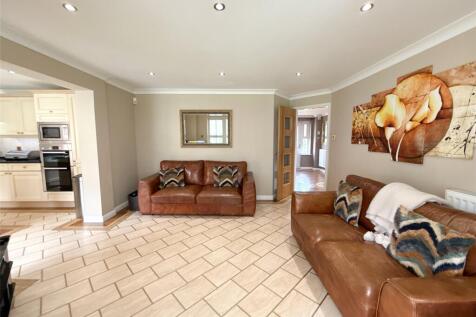 Dining/Family Area