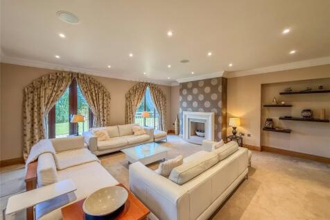 Formal Lounge
