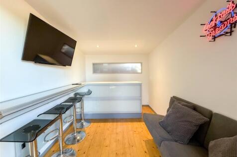 Built In Bar