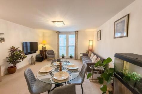 Lounge/Diner/Kitchen
