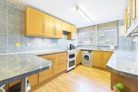 Breakfasting Kitchen