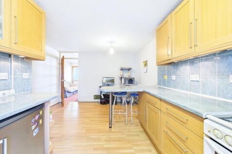 Breakfasting Kitchen