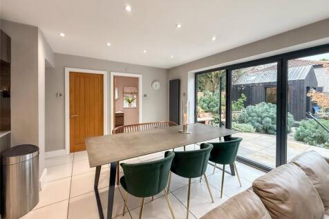 Kitchen/Diner/Family