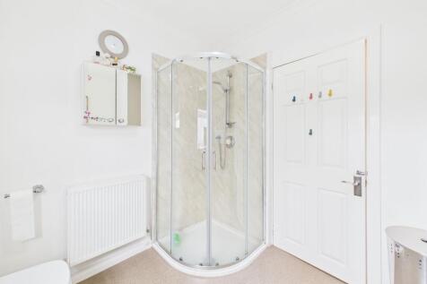 Ground Floor Bathroom