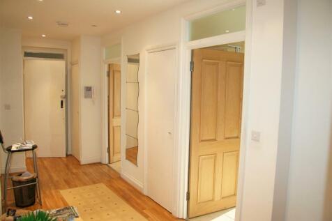 32 Chessington Court 0_ (1).JPG