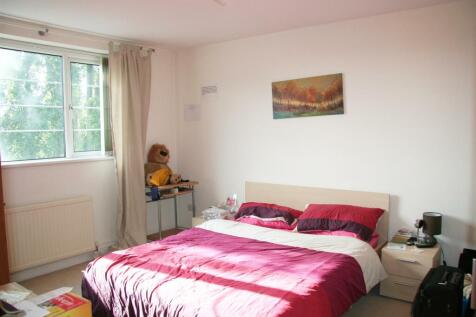 32 Chessington Court 0_ (5).JPG