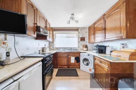 Kitchen / Dining