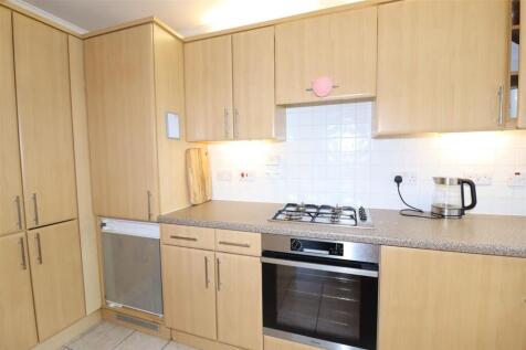 Kitchen 1.JPG