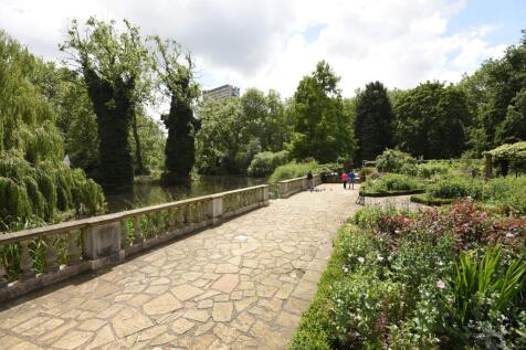 Southwark Park Water