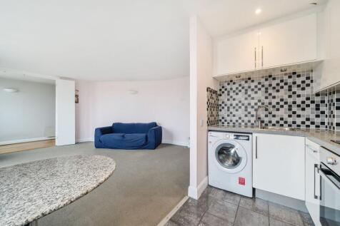 Reception Room/Kitchen
