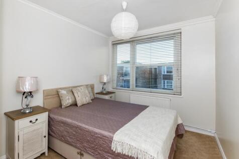 Bedroom2