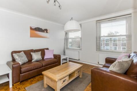 LivingRoom4