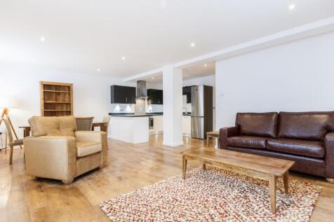 LivingRoom2