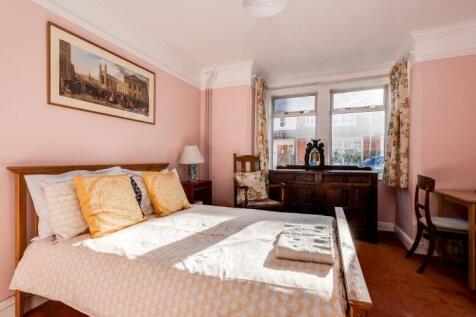 Ground floor bedroom