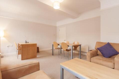 LivingRoom2