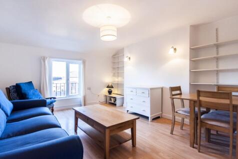 LivingRoom3