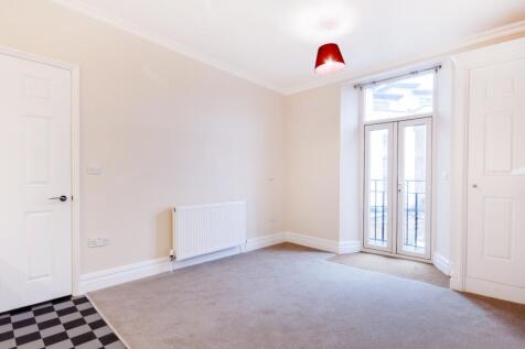 LivingRoom2
