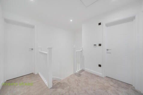 a814a5ed-a0f5-422...