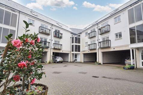 St James Mews