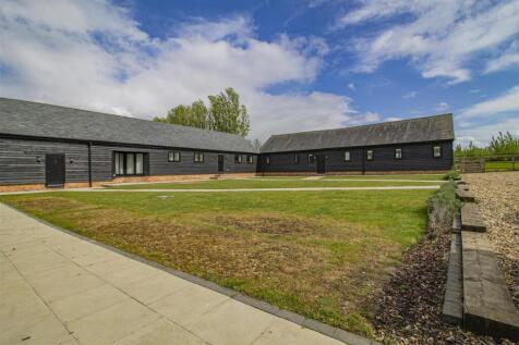 Home Farm Barns, Stradishall [Communal Garden].jpg
