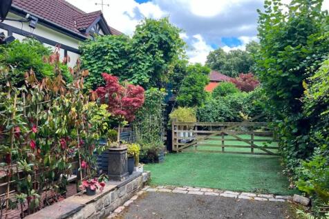 Garden -2.jpg