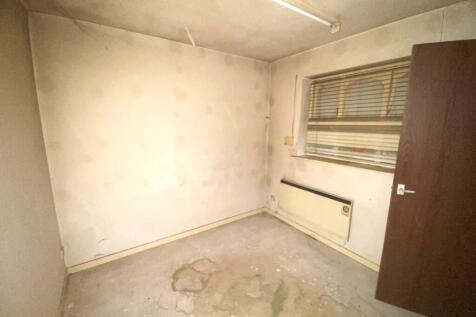 Bedroom 2.jpg