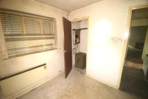 Bedroom 2..jpg