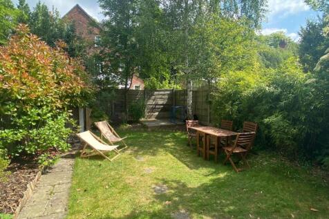 1a Stow - Garden 1.jpg