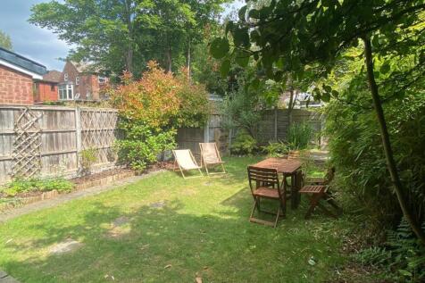 1a Stow - Garden 2.jpg