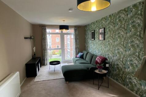 Lounge 2.jpg