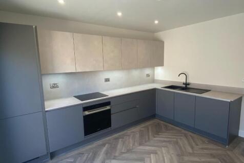 Kitchen 2.jpg