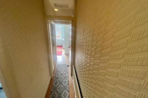 Hallway.jpg