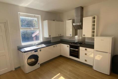 Kitchen .jpg