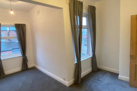 Bedroom 2 2.jpg