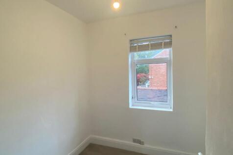 Bedroom 3.jpg