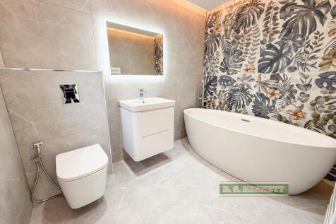 En suite 2