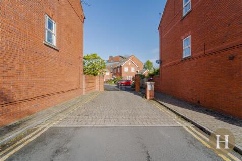 Hadleigh Estate Agents-5.jpg