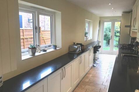 Fitted Kitchen