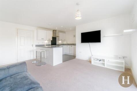 Hadleigh Estate Agents-9.jpg