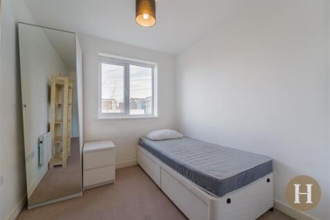 Hadleigh Estate Agents-1.jpg