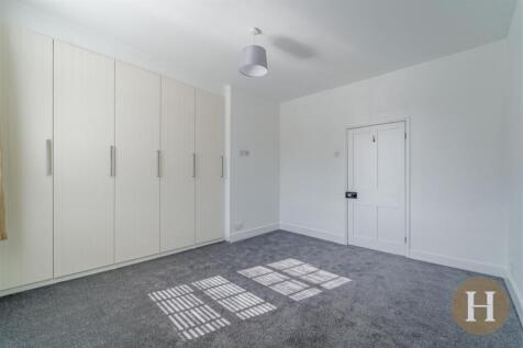 Hadleigh Estate Agents-3.jpg