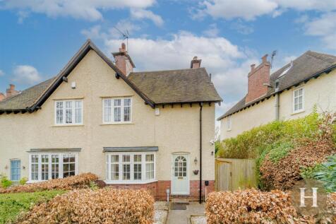 Hadleigh Estate Agents-49.jpg