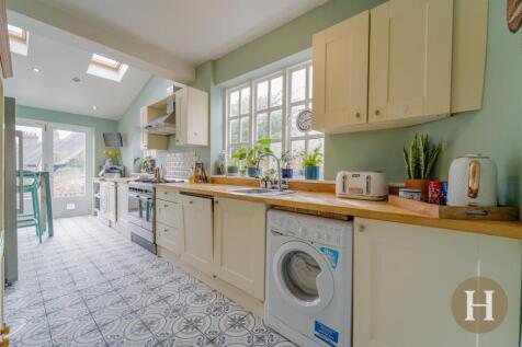 Hadleigh Estate Agents-15.jpg