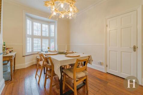 Hadleigh Estate Agents-4.jpg