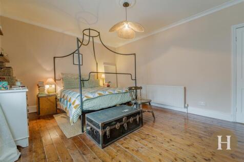 Hadleigh Estate Agents-40.jpg