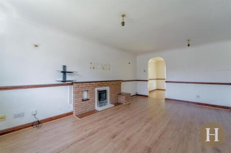 Hadleigh Estate Agents-17.jpg