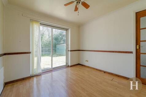 Hadleigh Estate Agents-21.jpg