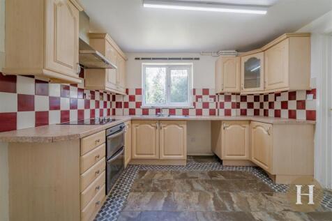 Hadleigh Estate Agents-26.jpg